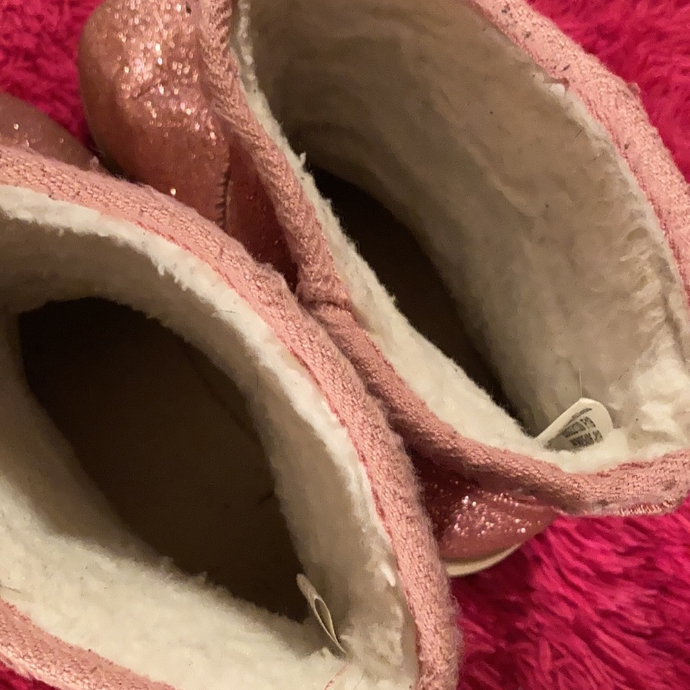 β€οΈβπ©ΉDONATEDβ Cute Sparkly Size 4 Girlβs Boots - Picture 5 of 6